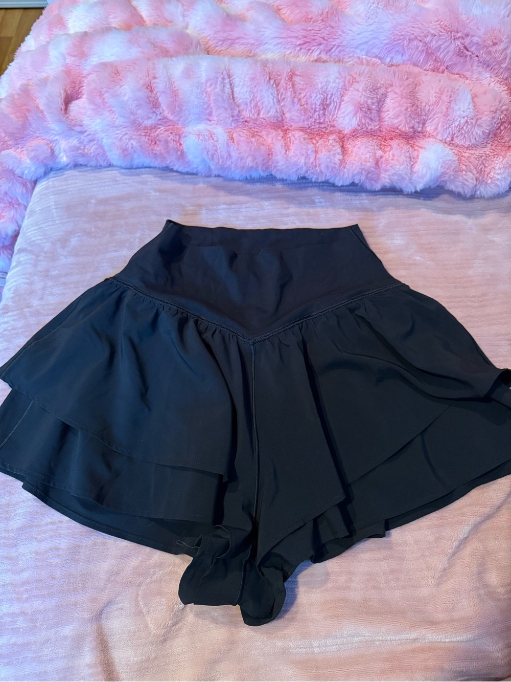 OFFLINE by Aerie Real Me Flirty Short in Black